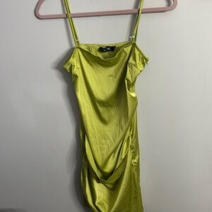 ⭐️2/$10 - green dress